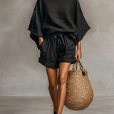 Lila Spitzen-Bluse mit Bootsausschnitt und Shorts-Set