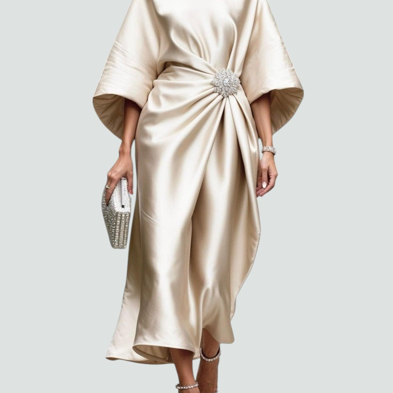 Lona™ Elegantes Langes Satin-Kleid