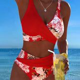 Clara | Bikini mit kontrastierendem Blumenmuster und Schlitz