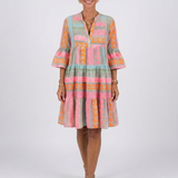 Maelle | Geometrisches Print V-Ausschnitt Stufen-Kleid in Knie-Länge