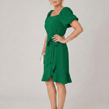 Ruosa | Mini-Kleid mit kurzen Puffärmeln und seitlichem Bindeband