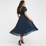 Clarissa™ Fließendes V-Ausschnitt Maxikleid