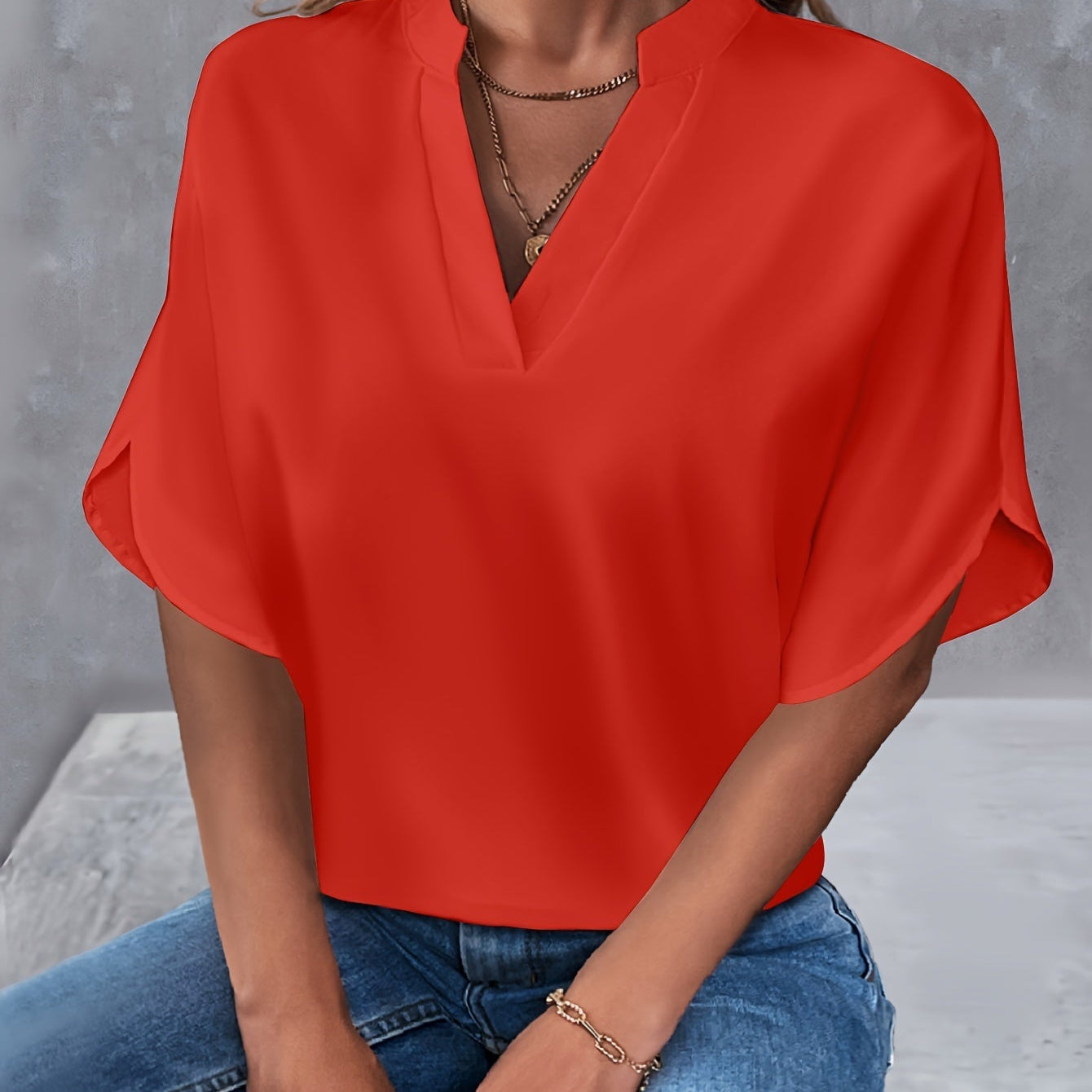Scarlett | Elegante V-Ausschnitt-Bluse