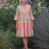 Maelle | Geometrisches Print V-Ausschnitt Stufen-Kleid in Knie-Länge