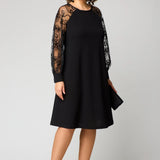 Edyth™ Elegantes Spitzenkleid
