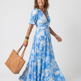 Ione | Kurzes ärmelloses V-Ausschnitt Blumen-Midi-Kleid