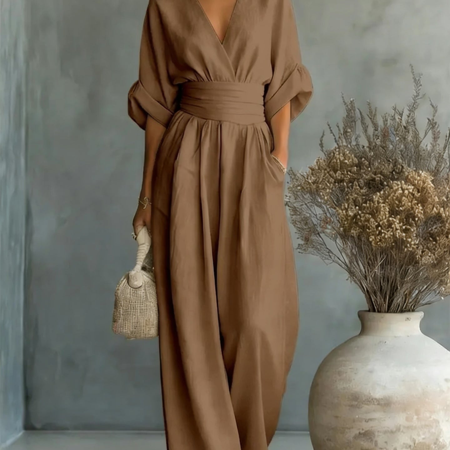 Elegantes V-Ausschnitt Kleid, Offene Rückseite und Fließende Ärmel