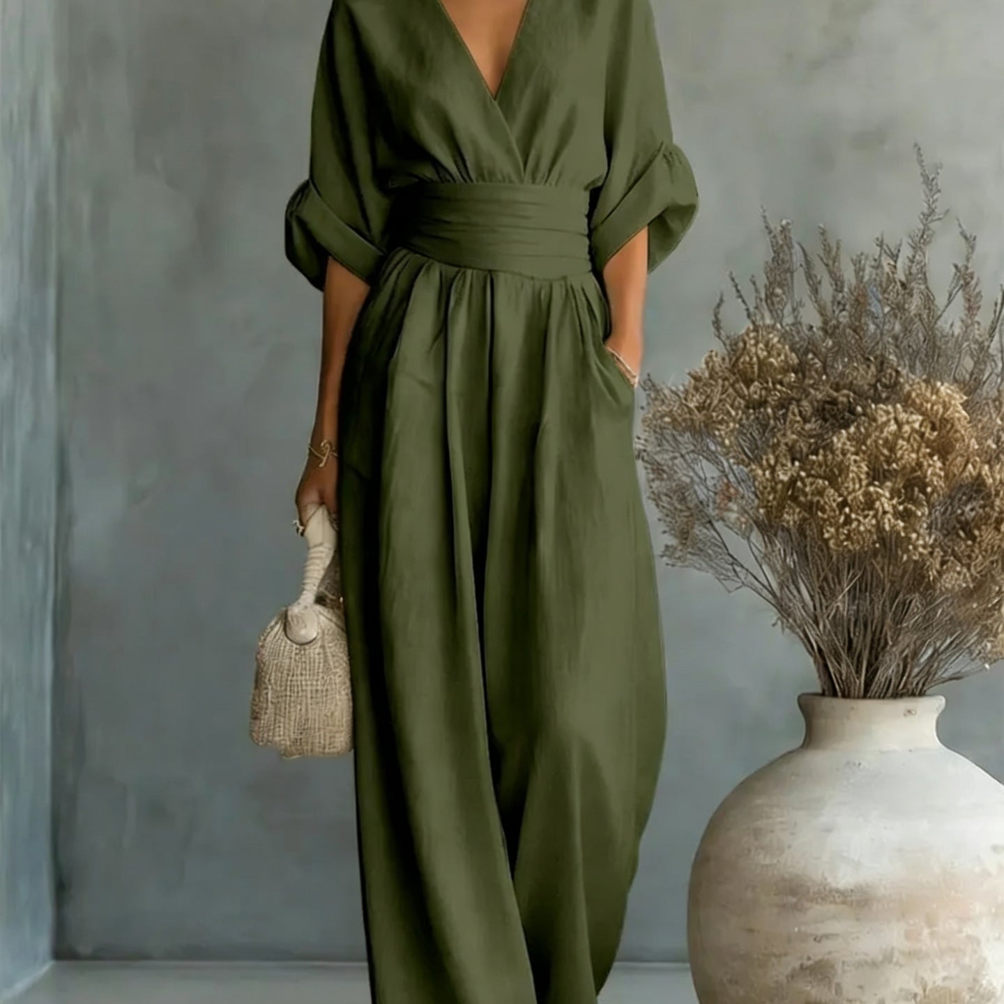 Elegantes V-Ausschnitt Kleid, Offene Rückseite und Fließende Ärmel